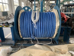 Син цвят 65 мм UHMWPE плетено въже за акостиране на кораб с висока якост